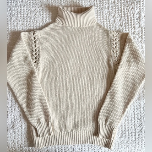 UGG Gisele Turtleneck Sweater Cream Heather Lattice Shoulder Pullover Knit Sz S - Picture 4 of 16